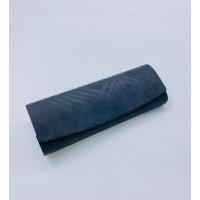 Футляр для очков (серый с тиснением)